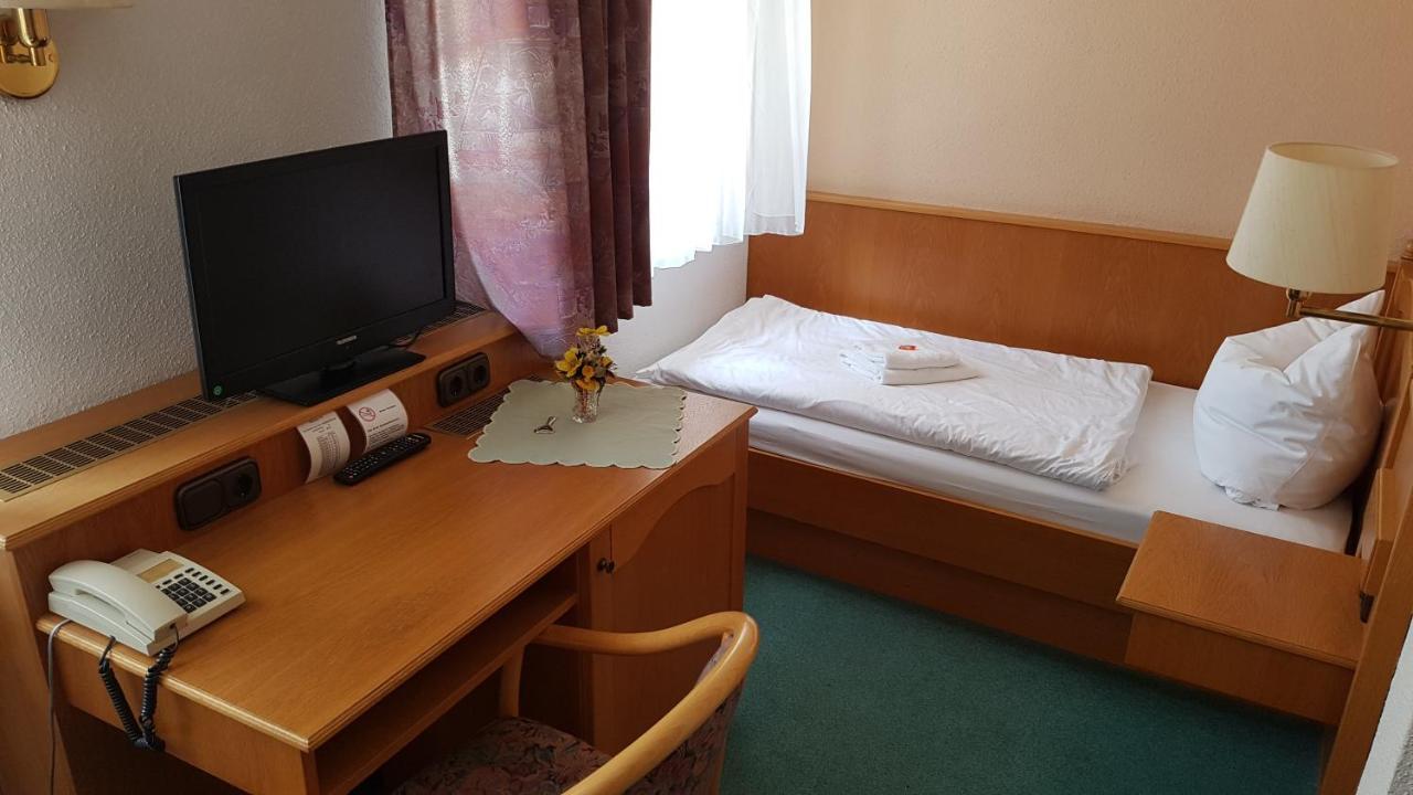Hotel Sachsenhof Риза Екстериор снимка