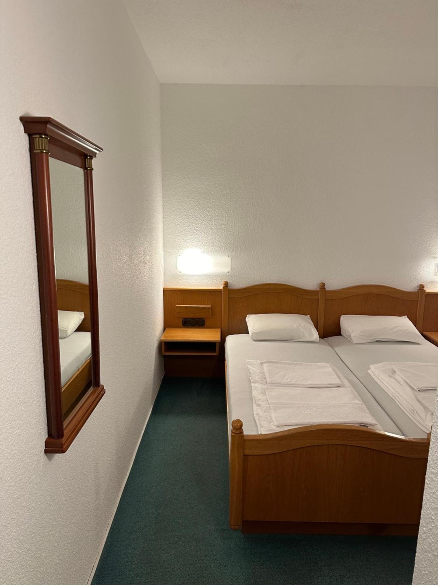 Hotel Sachsenhof Риза Екстериор снимка